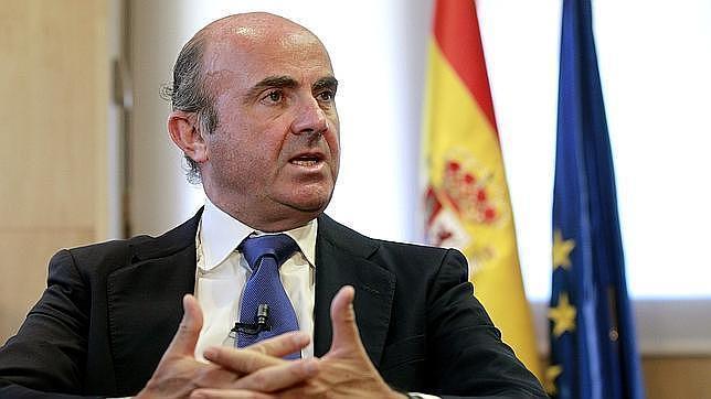 El ministro de Economía, Luis de Guindos en el Fórum Europa