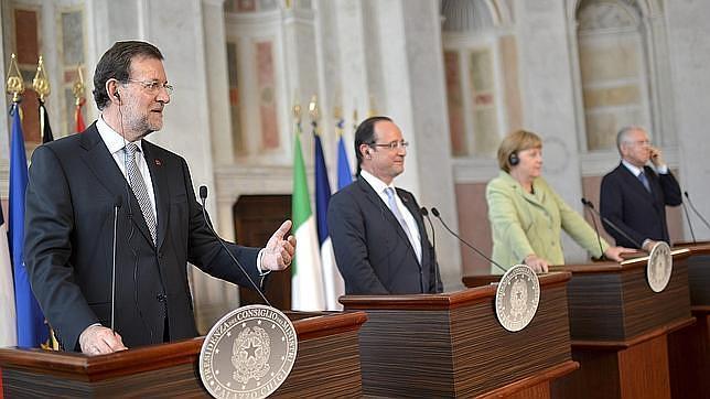 La consultora prevé una caída de la economía española del 1,4% en 2013 y un aumento del 0,4% en 2014