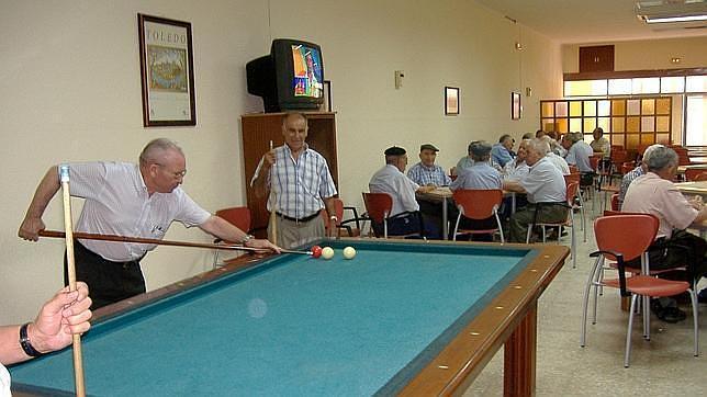 Empleo estudia otra subida de las bases máximas de cotización