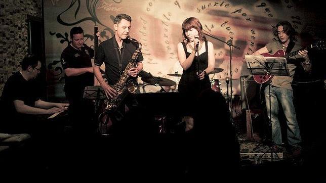 El Soul Station presta especial atención al funk, el soul, el R&B y el blues