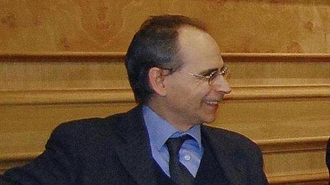 El embajador español en Andorra defiende celebrar una consulta legal en Cataluña