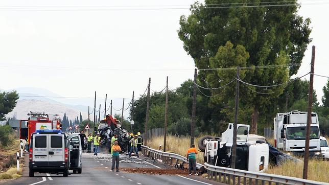 Una mujer pierde la vida en un accidente de tráfico en Fernán Caballero
