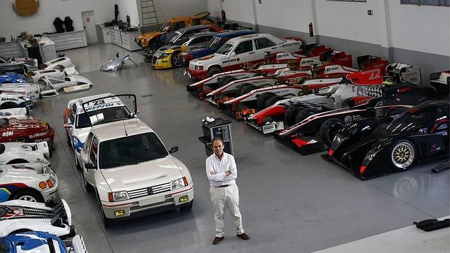 Teo Martín: 30 años dedicados al motor, y una colección de coches «envidia» de los aficionados