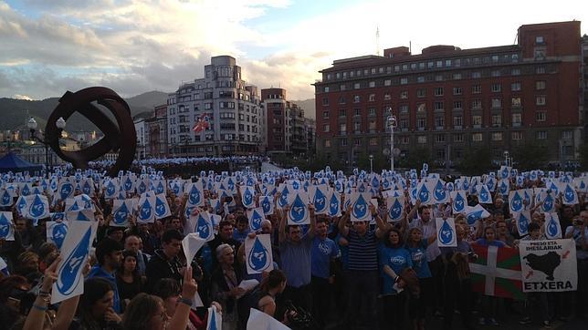 Bildu dice suceder a Herrira en la «defensa» de los presos de ETA