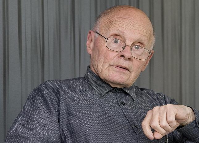 Manuel Álvarez Torneiro, Premio Nacional de Poesía 2013 por «Os ángulos da brasa»