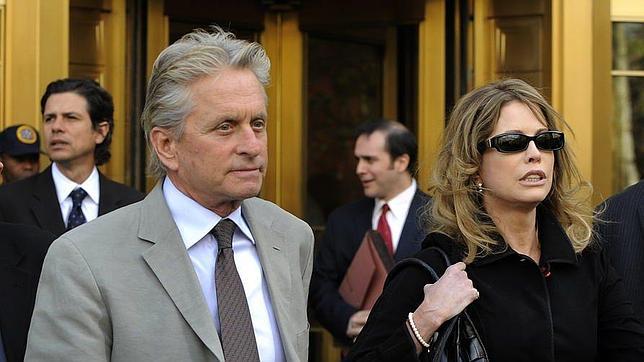 Michael Douglas y su exmujer, desesperados por ver a su hijo Cameron