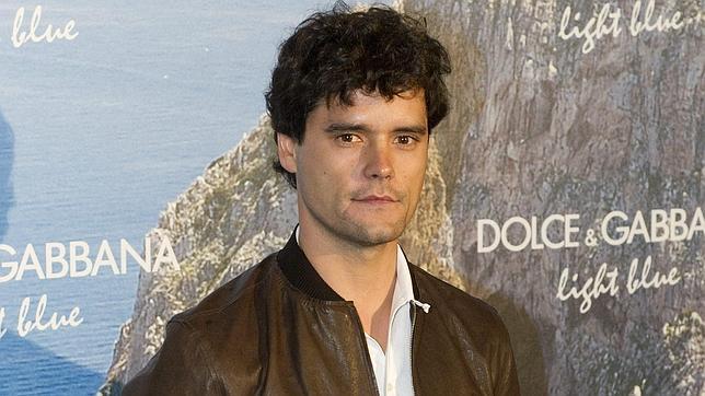 Maxi Iglesias, Pipi Estrada y Miguel Abellán juntos contra la parálisis cerebral