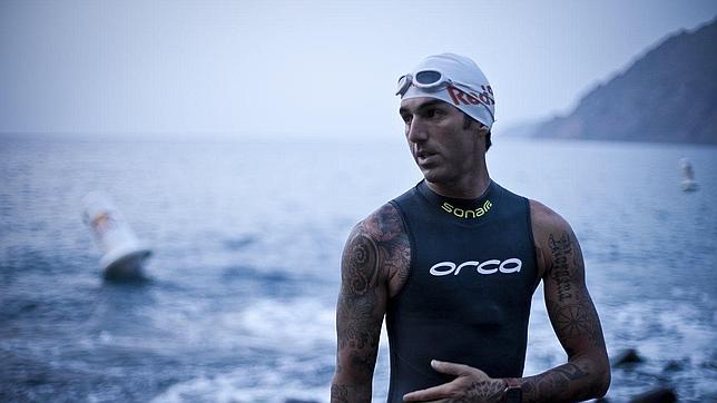 Josef Ajram abandona en La Gomera su reto de siete ironman en siete días