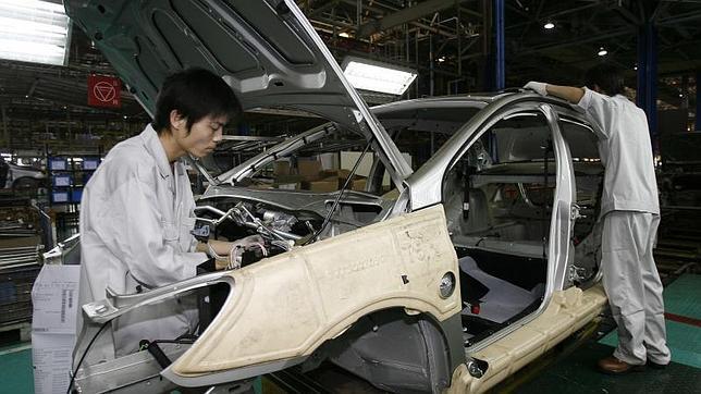 El capital chino apunta a Peugeot