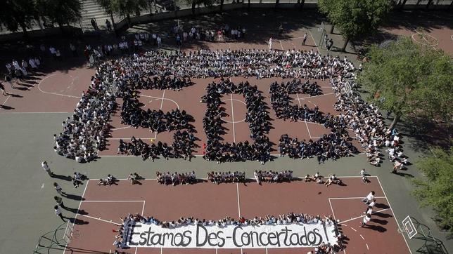 El alumno de un colegio concertado cuesta la mitad que el de un centro público