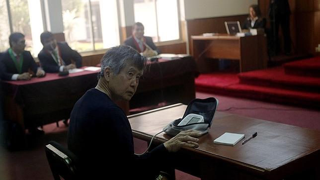 Fujimori, juzgado por financiar diarios sensacionalistas para destruir a opositores