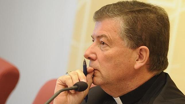 Martínez Camino dice que la asignatura de religión «está mejor en la ley vigente» que en la de Wert