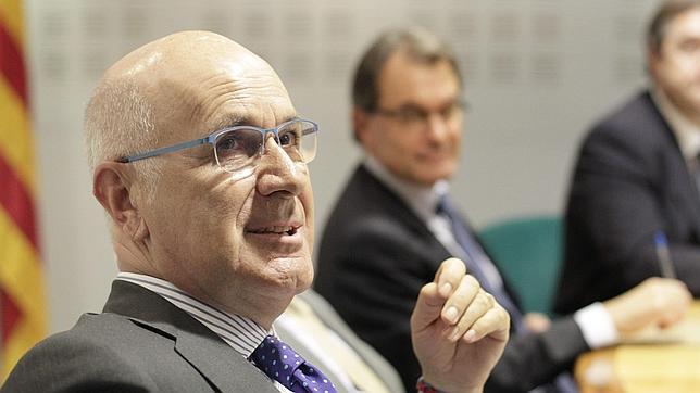 Duran niega discrepancias en CiU y deja abiertas las opciones en la consulta