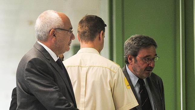 Serra justifica los sueldos millonarios en Caixa Catalunya por ajustarse al mercado