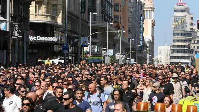 La eliminación de la paga extra a los funcionarios ahorró 985,55 millones en 2012