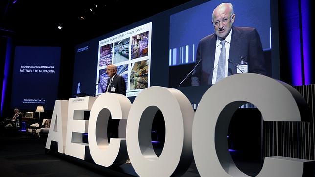 Juan Roig: «Paralizamos la salida de Mercadona a Italia para implantar los productos frescos»