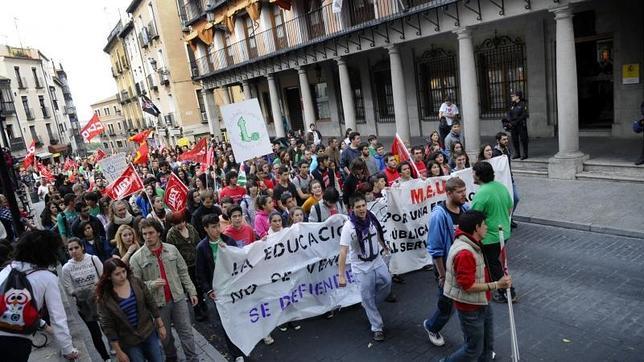 La Junta cifra en el 15,14% el seguimiento de la huelga entre el ...