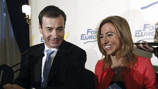 Chacón pide solucionar la crisis «más urgente» entre Cataluña y España