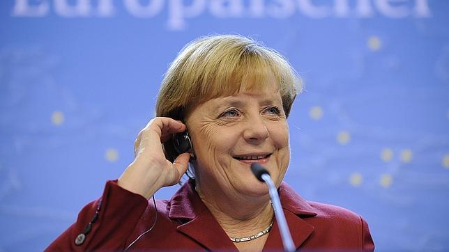Merkel: «No he cambiado mis conversaciones, todos escuchan lo mismo de mí»