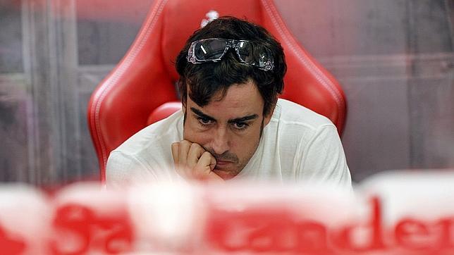 Fernando Alonso: «Hay que sumar más puntos que Mercedes»