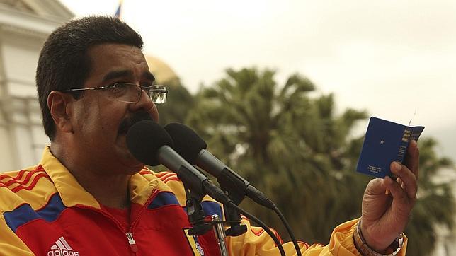 El Gobierno de Maduro declara la guerra al dólar paralelo