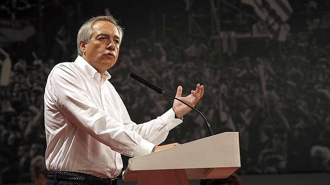 Pere Navarro asegura que PSC y PSOE no van a romper por el derecho a decidir