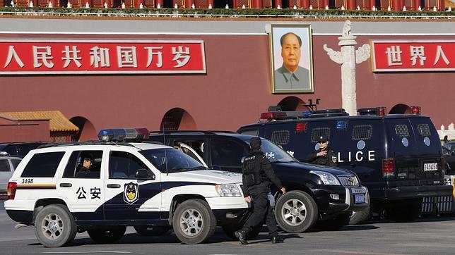 La Policía china detiene a cinco sospechosos por el atentado suicida de Tiananmen