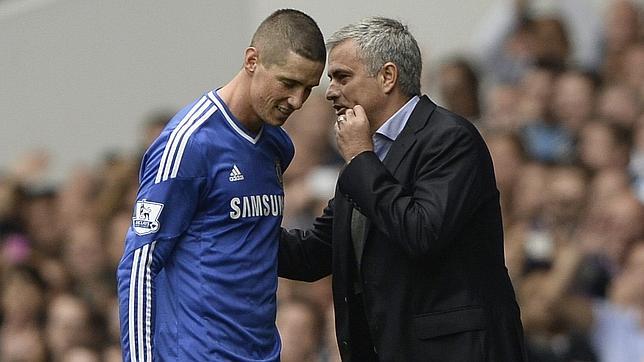 Mourinho: «No he hecho nada especial con Fernando Torres»