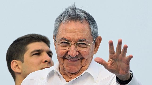 Raúl Castro decide privatizar los baños públicos de Cuba