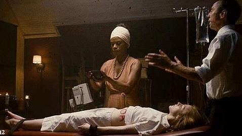 Cine gratis para los sacerdotes interesados en exorcismos