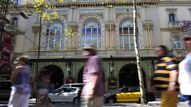 UGT reclama al Liceo que pague el paro de los trabajadores afectados por el ERE