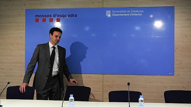 El jefe de los Mossos avala la actuación en el Raval porque el detenido estaba «fuera de sí»