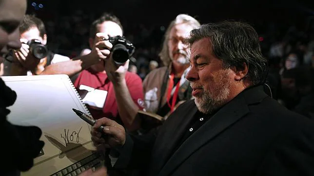 Wozniak: «La gente tiene que entender que Steve Jobs jamás volverá»