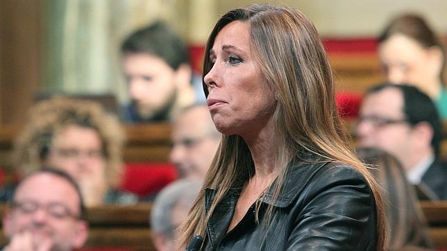 El PPC pide al PSOE «menos pasión por España y más hechos al lado de Rajoy»