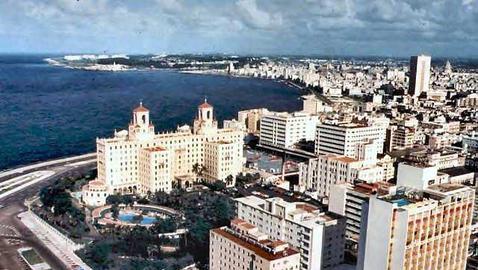 «Mi Habana en el recuerdo» retrata el esplendor de Cuba bajo el prisma de dos canarios