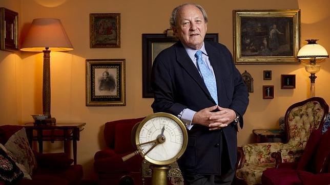 José Luis López-Sors: «No había más opción que alejar el Prestige de la costa»