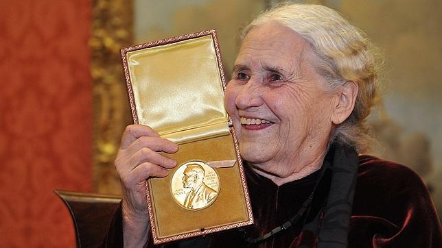 Doris Lessing, con pasión y con fuerza