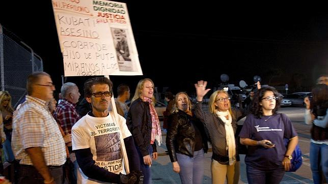La Fiscalía pide liberar a otros nueve etarras que suman miles de años en condenas
