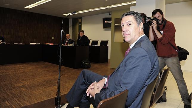 Albiol usó expresiones «inapropiadas» pero sin ánimo de «menospreciar»