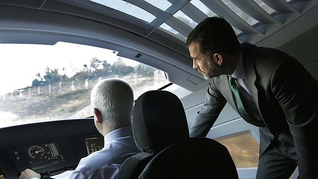 El primer AVE directo entre Barcelona y París circulará el 15 de diciembre