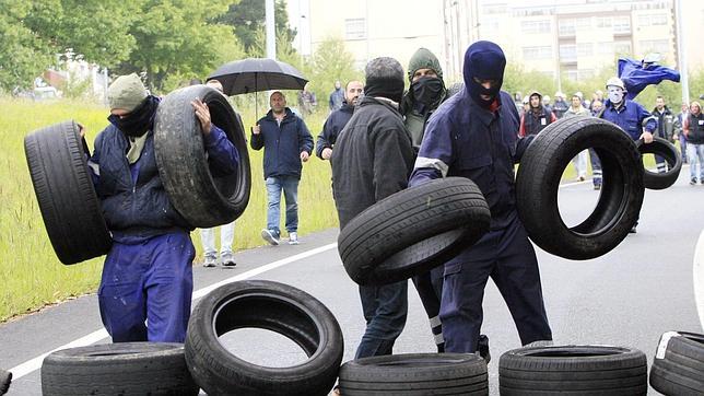 La adjudicación de los floteles para Pemex se retrasa hasta el 30 de diciembre