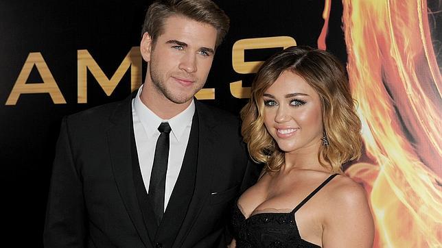 Miley calificaba a Liam Hemsworth como su «primer novio serio»