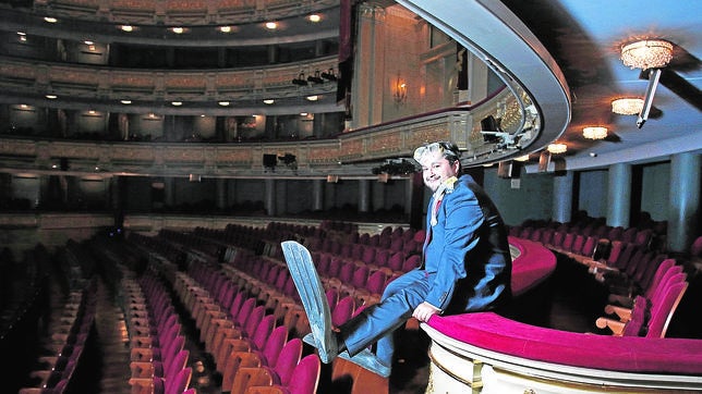 Celso Albelo: «No empiezo una producción de ópera pensando en cantar un "bis"»