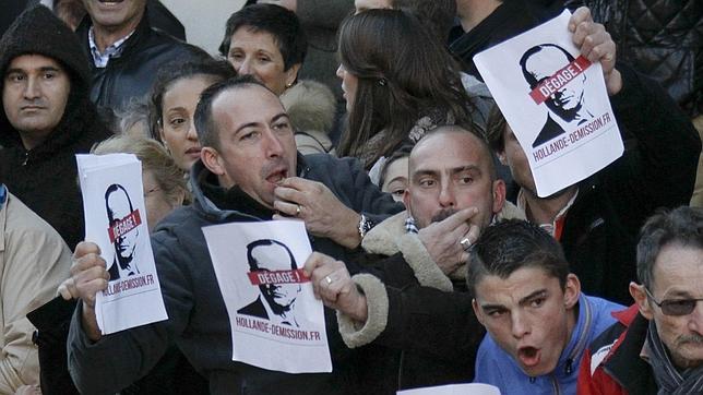 El inmovilismo de Hollande amenaza la salida de la crisis en Europa