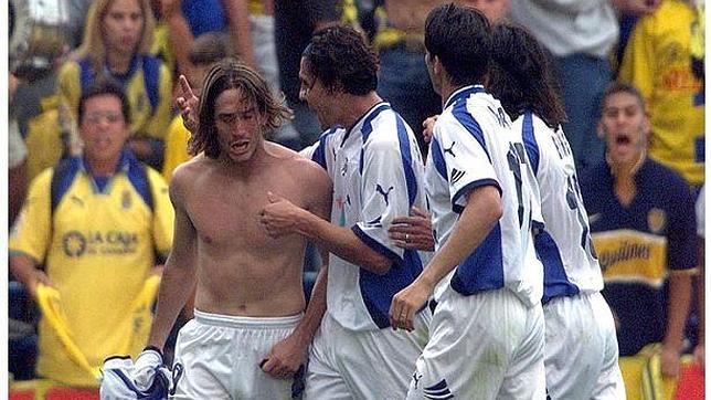 El festejo alocado de Bruno Marioni en el Estadio Insular