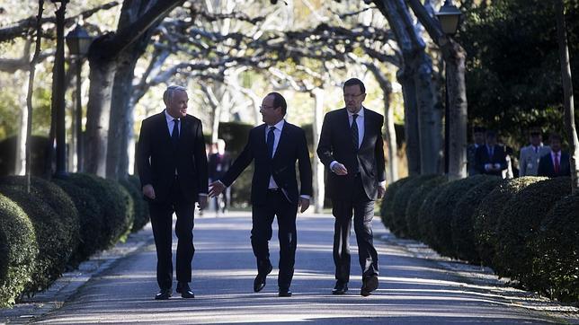 Rajoy: «La unidad no es contraria a la autonomía, sino una fortaleza»