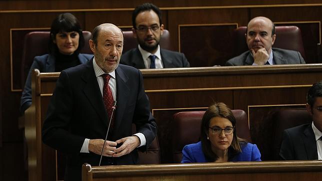 Ferraz replica a Gómez que su dimisión no tiene «nada que ver» con la sanidad