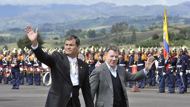 Santos derrotaría a todos sus rivales en las presidenciales de Colombia, según un sondeo