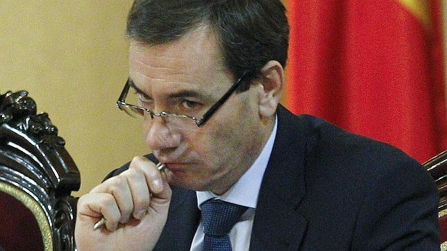 El PSOE declara otra guerra a Tomás Gómez