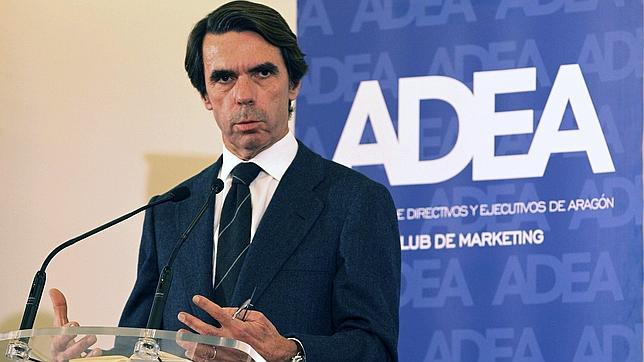 Aznar: «No se pueden aceptar discusiones sobre la soberanía española»